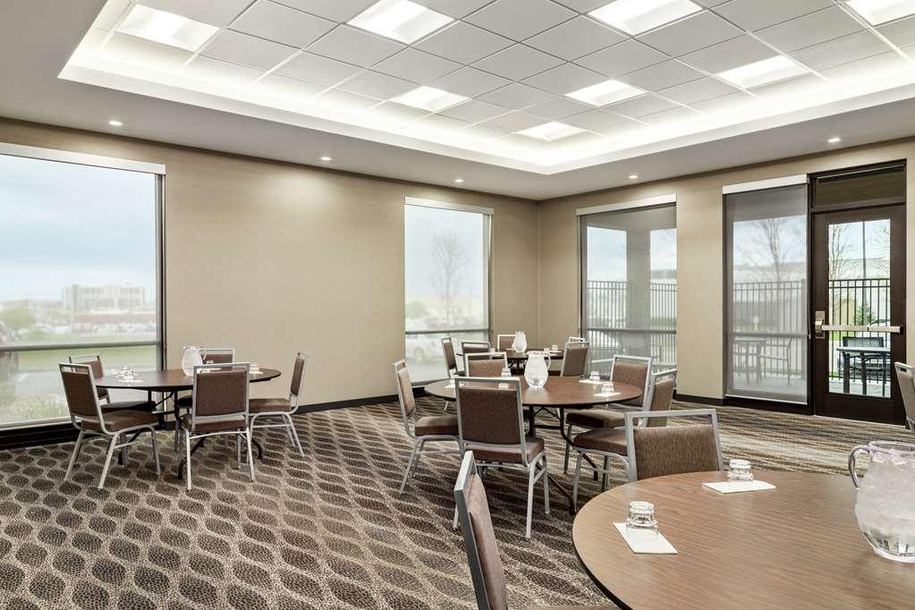 Homewood Suites By Hilton Springfield Medical District Facilities photo
